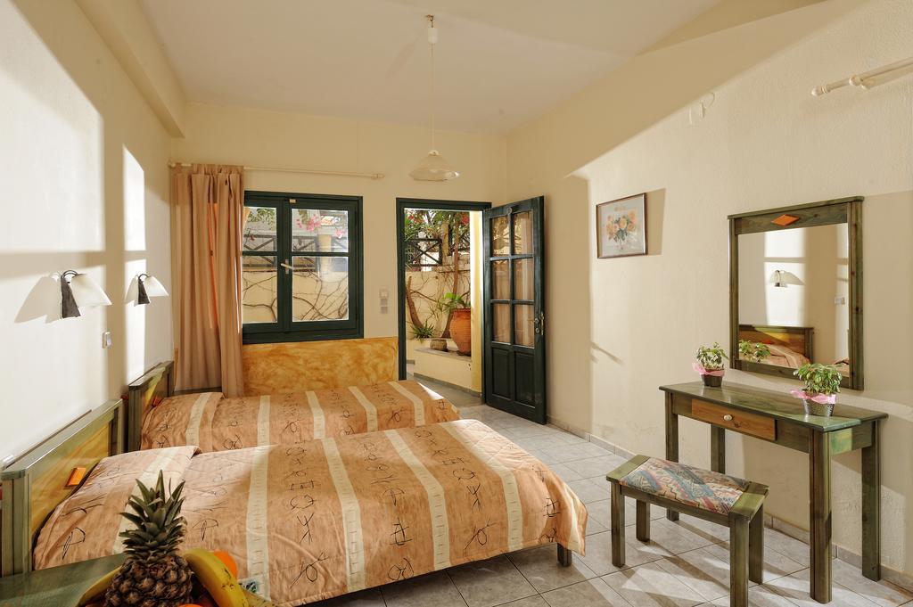 San Giorgio Apartments Malia Oda fotoğraf