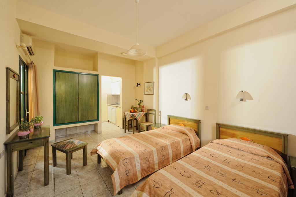 San Giorgio Apartments Malia Oda fotoğraf