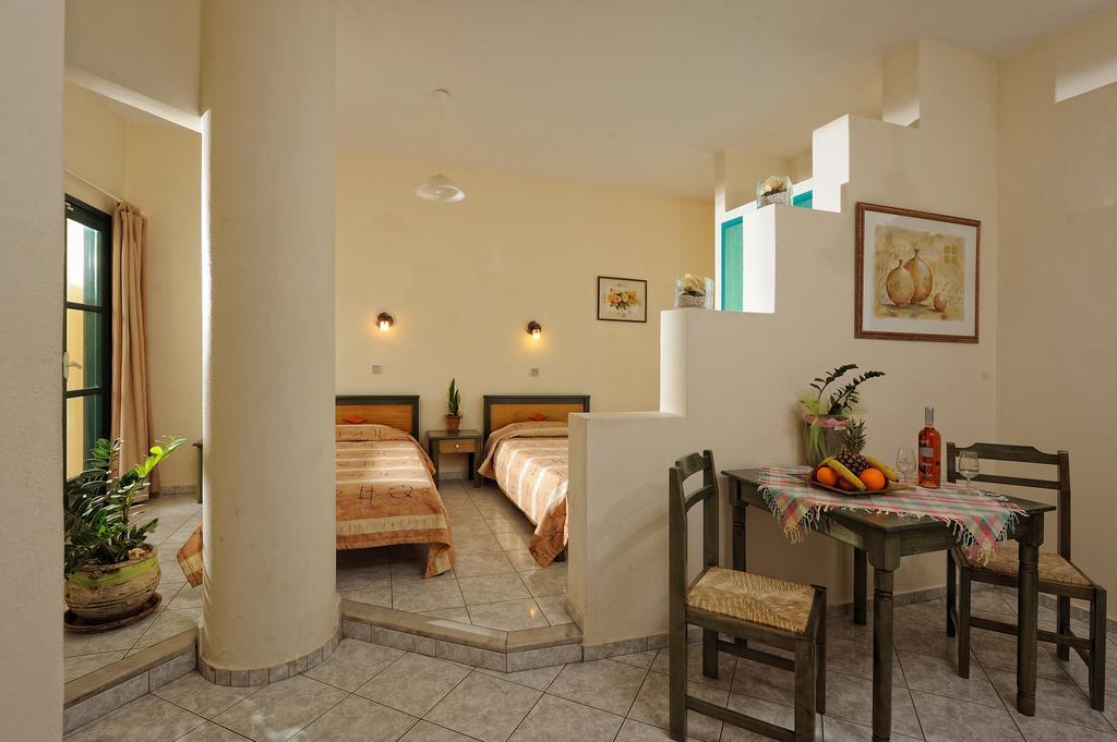 San Giorgio Apartments Malia Oda fotoğraf
